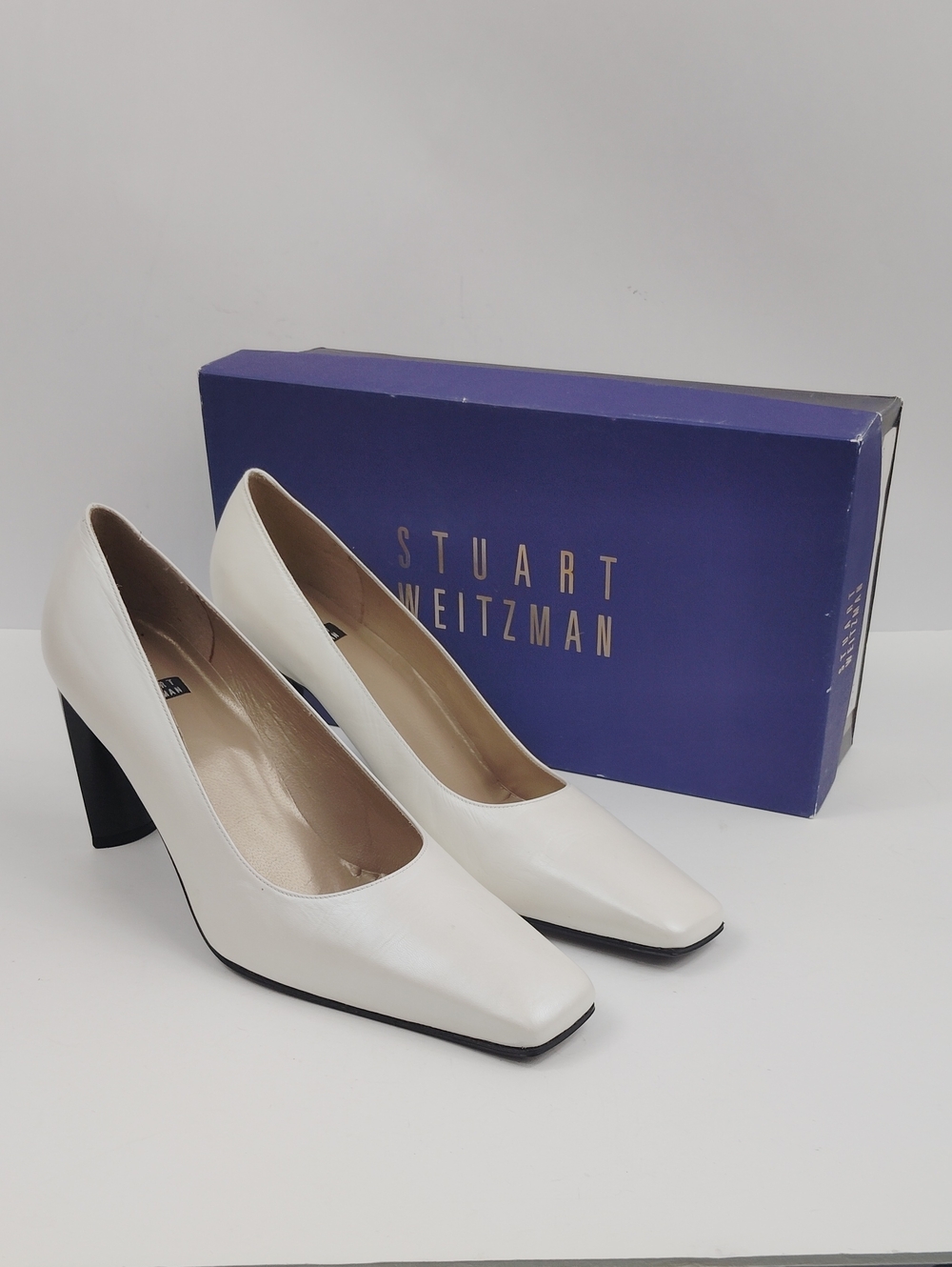 Stuart Weitzman Leather Pumps